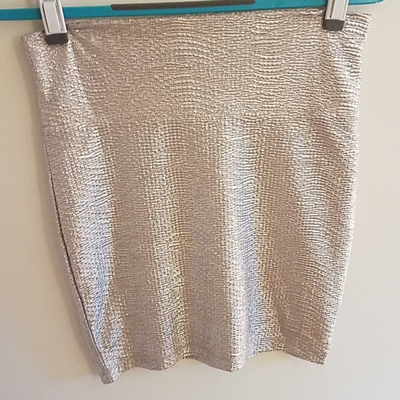 Mini skirt - Picture 1 of 2
